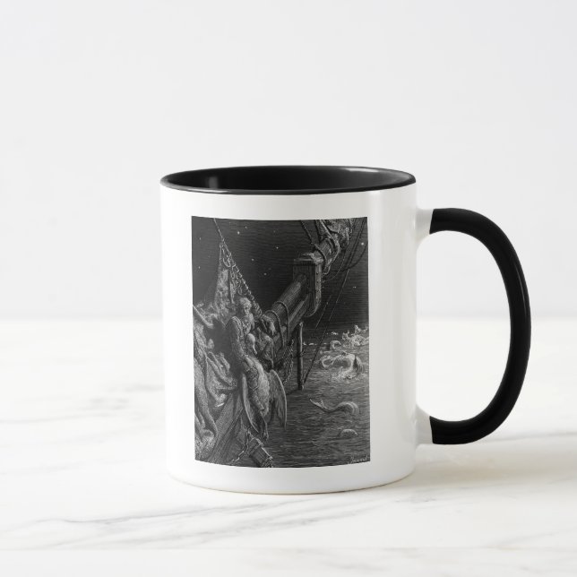 Taza El marino mira en las serpientes en el océano (Derecha)