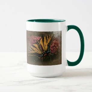 Taza El nuevo día cultiva un huerto estilo Antiqued