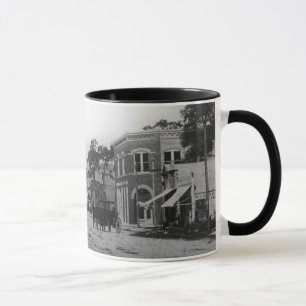 Taza El parecer del oeste en la calle de Flagler