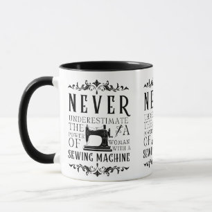 Taza El poder de una mujer con una máquina de coser
