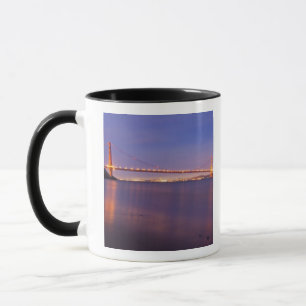 Taza El puente Golden Gate al anochecer desde Kirby Cov