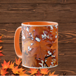 Taza El roble otoñal deja flores