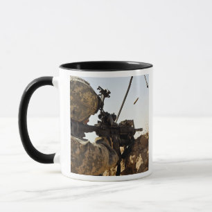 Taza el soldado dedica enemigo de fuerza