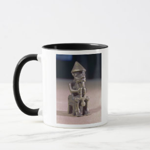 Taza El Thor con un martillo, figurilla encontró en