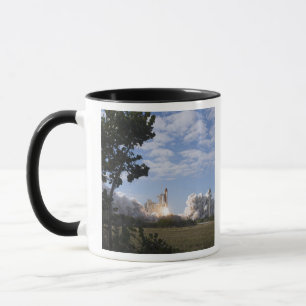 Taza El transbordador espacial Atlantis levanta 18