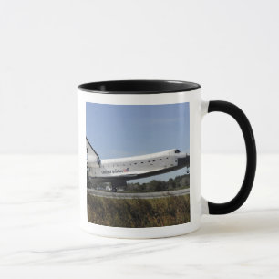 Taza El transbordador espacial la Atlántida aterriza