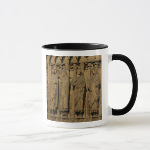 Taza El Visitation, cuatro figuras de la canillera