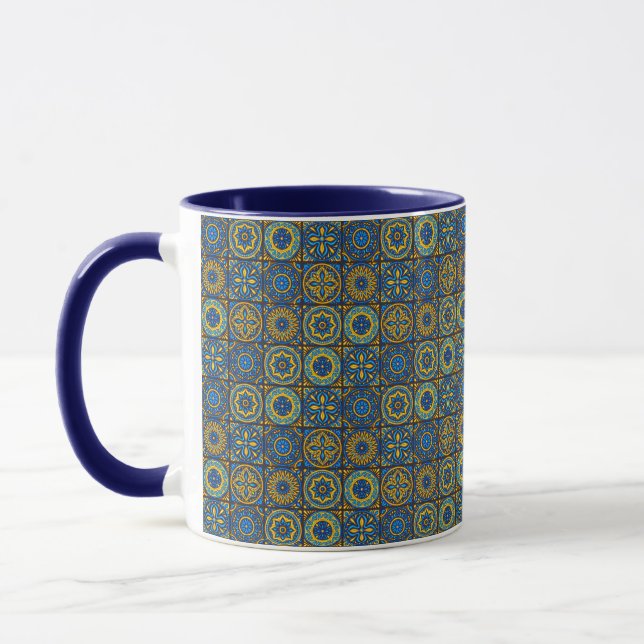 Taza Elegant blue& white Moroccan  pattern  (Izquierda)