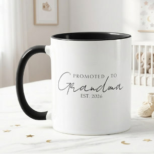 Taza Elegante Ascendida a Abuela EST Año Script