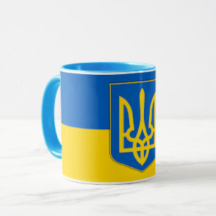 Taza Elegante bandera de Ucrania envuelta