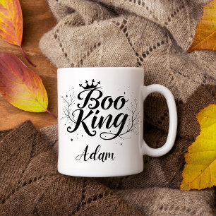 Taza Elegante nombre "Boo King" Halloween blanco y negr