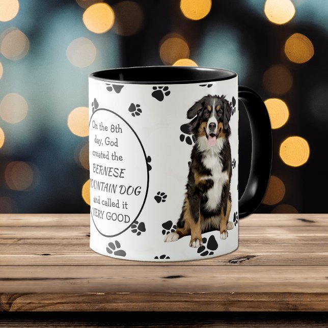 Taza En el octavo día Dios creó perros montañeses de Be (Subido por el creador)