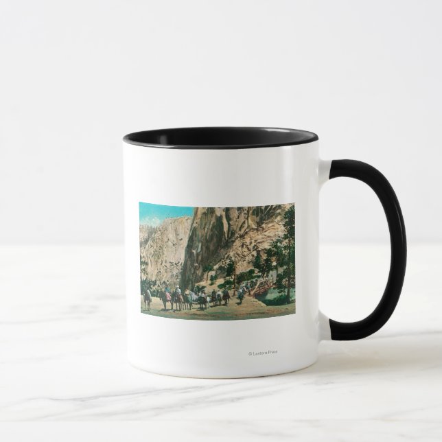 Taza En el sendero hacia las cataratas de Nevada, punto (Derecha)