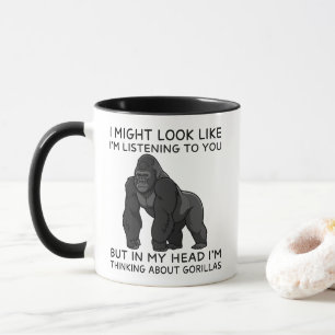 Taza En mi cabeza estoy pensando en gorilas divertido