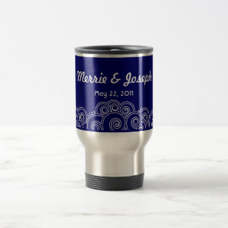 Taza encantadora blanca del viaje de los remolinos