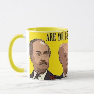 Taza Encanto nostálgico: Un tributo a 'estás sirviendo'