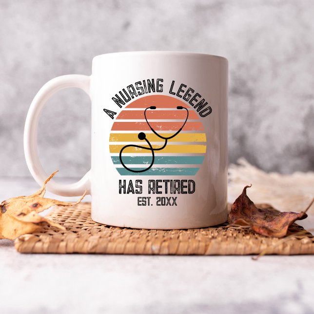 Taza Enfermería graciosa de enfermeras jubiladas 2024 (Subido por el creador)
