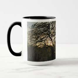 Taza enorme que camina de maderas