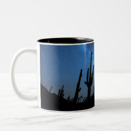 Taza épica conocida de encargo del desierto del