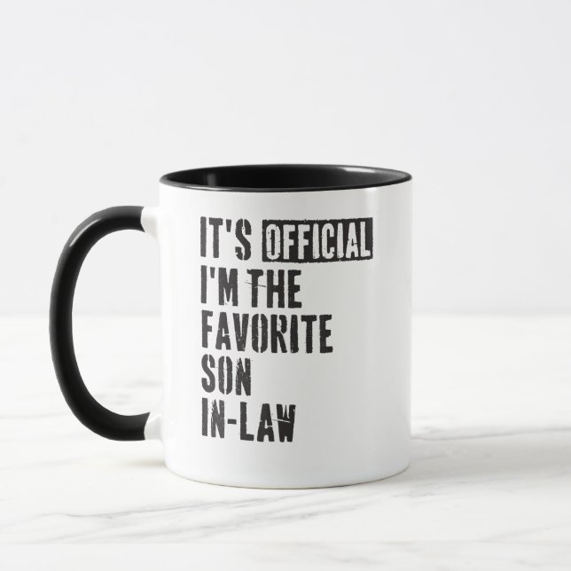 Taza Es oficial que soy el hijo favorito en la ley (Izquierda)