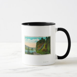 Taza Escena en Dell de Shepperd en el río Columbia