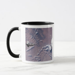 Taza Esfuerzo 20 del transbordador espacial