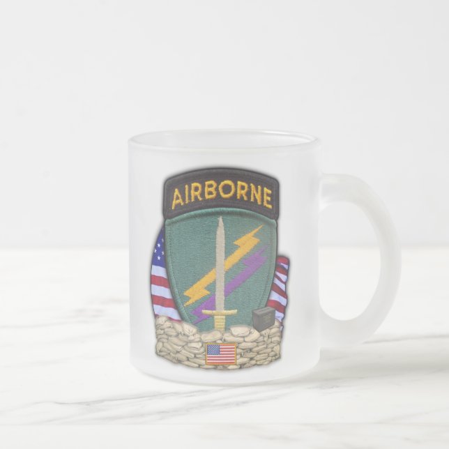 Taza especial de los asuntos civiles de los ops (Derecha)