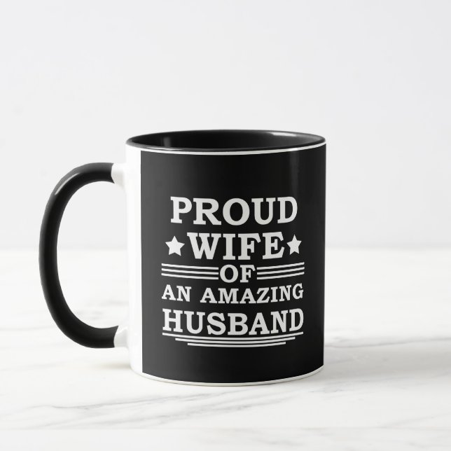 Taza esposa orgullosa de un marido increíble (Izquierda)