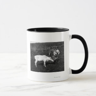 Taza Esquimal de Alaska y reno capturado