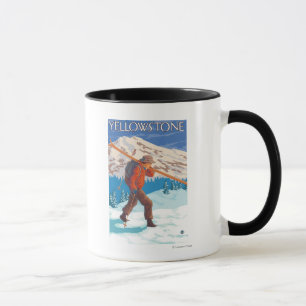 Taza Esquís de la nieve del esquiador que llevan -