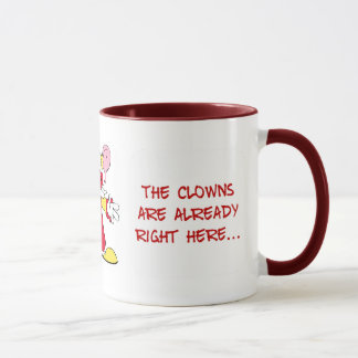 Taza Esta oficina es llena de payasos de circo