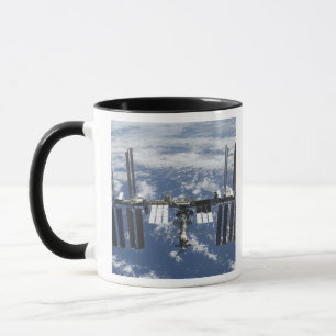 Taza Estación espacial internacional en la órbita 2