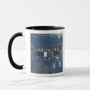 Taza Estación espacial internacional en la órbita 3