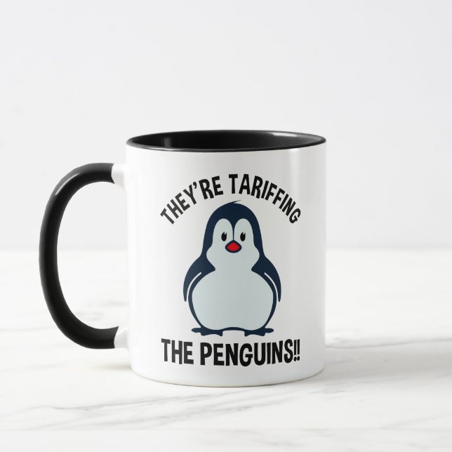 Taza ¡¡Están Arandiando A Los Pingüinos!! (Izquierda)