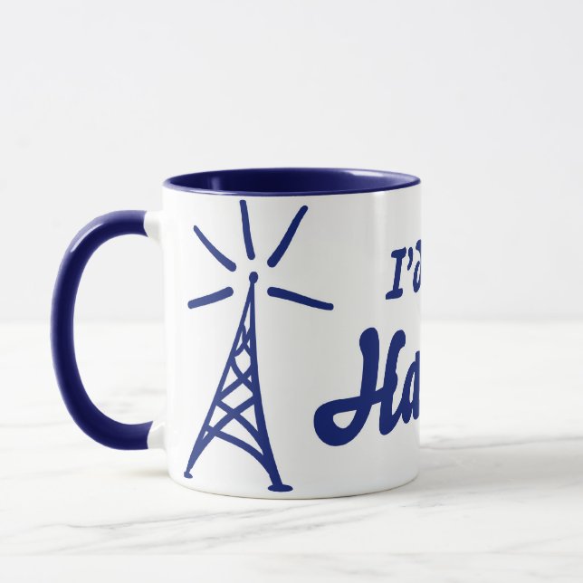 Taza Estaría bastante en el equipo de radio-aficionado (Izquierda)