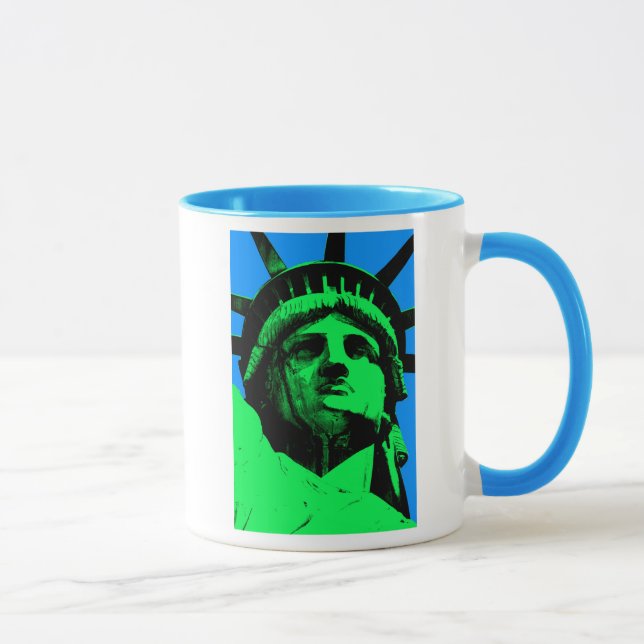 Taza Estatua de arte pop de la libertad (Derecha)