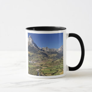 Taza Europa, España, Sallent de Gallego. Un pequeño