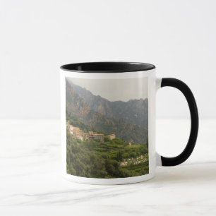 Taza Europa, Francia, Córcega, Ota. Pueblo de Ota y