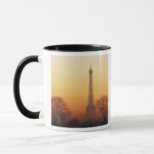 Taza Europa, Francia, París. Torre Eiffel (Medio