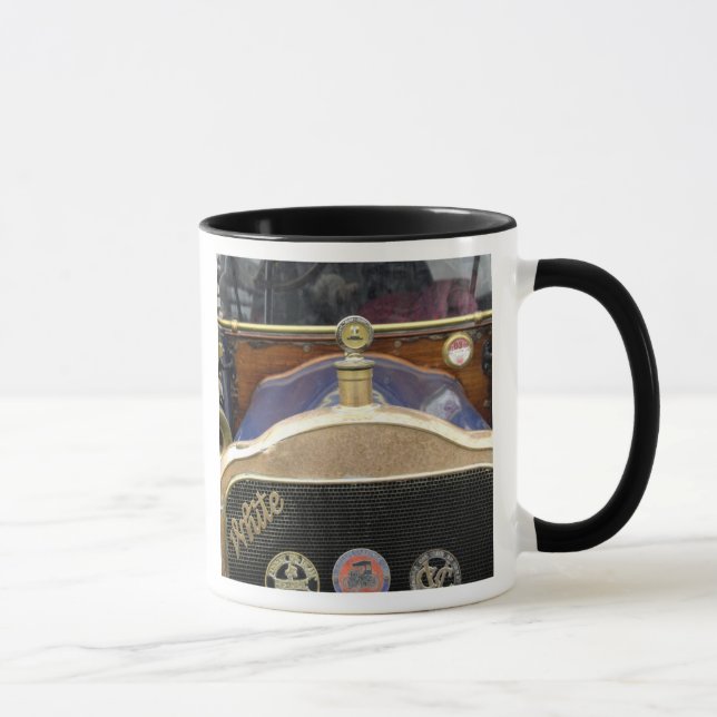 Taza Europa, Irlanda, Dublín. Auto antiguo, Blanco 2 (Derecha)