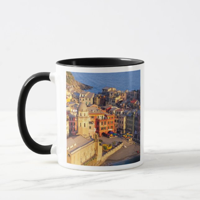 Taza Europa, Italia, Cinque Terre. Aldea de Vernazza (Izquierda)