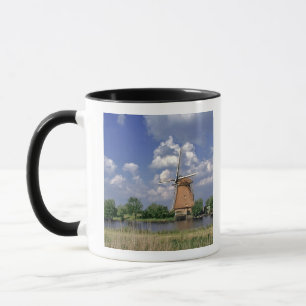 Taza Europa, Países Bajos, Kinerdijk. Un molino de vien