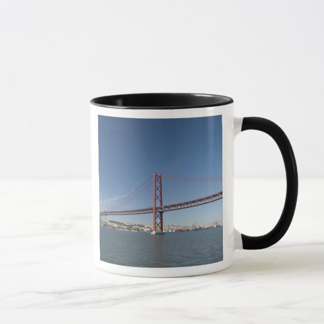 Taza Europa, Portugal, Lisboa). Puente (Derecha)