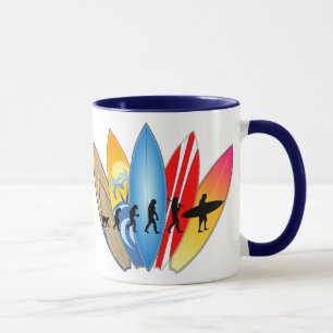 Taza Evolución que practica surf