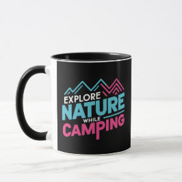 Taza Explorar la naturaleza mientras acampa
