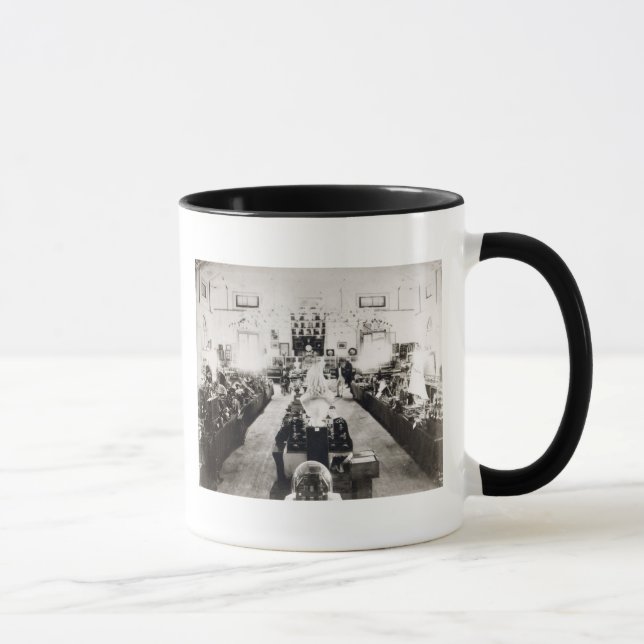 Taza Exposición de Trinidad and Tobago, 1890 (Derecha)