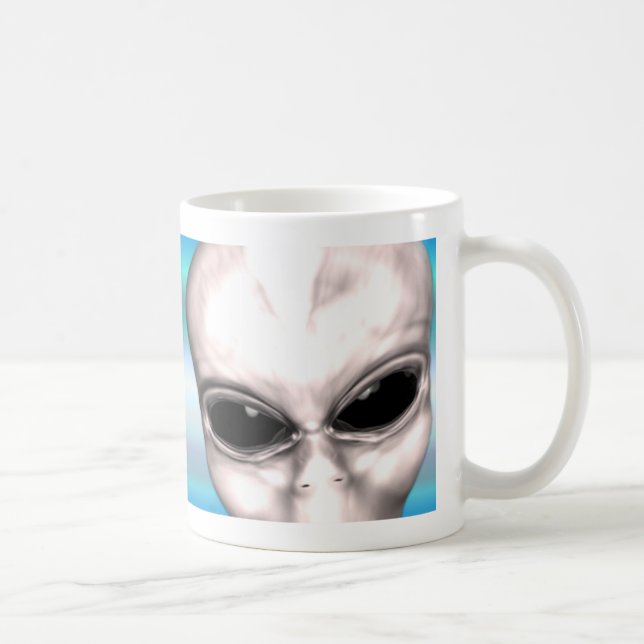 Taza extranjera gris del estudio (Derecha)