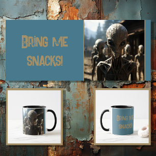 Taza Extraterrestre gracioso con texto editable 3 de 4