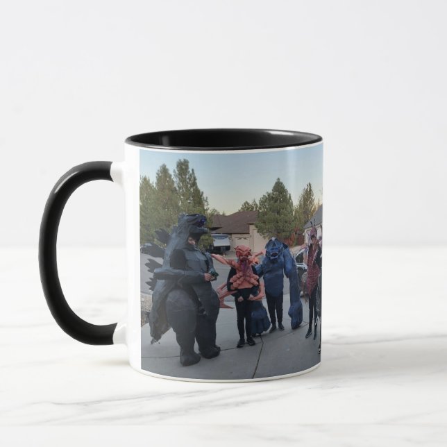 Taza FAMILIA ROEW HALLOWEEN 2024 Mug (Izquierda)