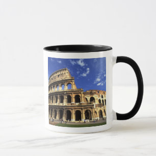 Taza Famosas ruinas del Coliseo en Roma Italia
